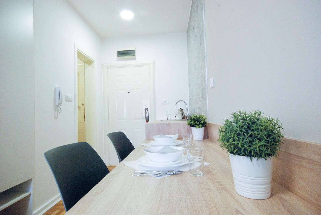 Tiara Apartment 2 Novi Sad Dış mekan fotoğraf